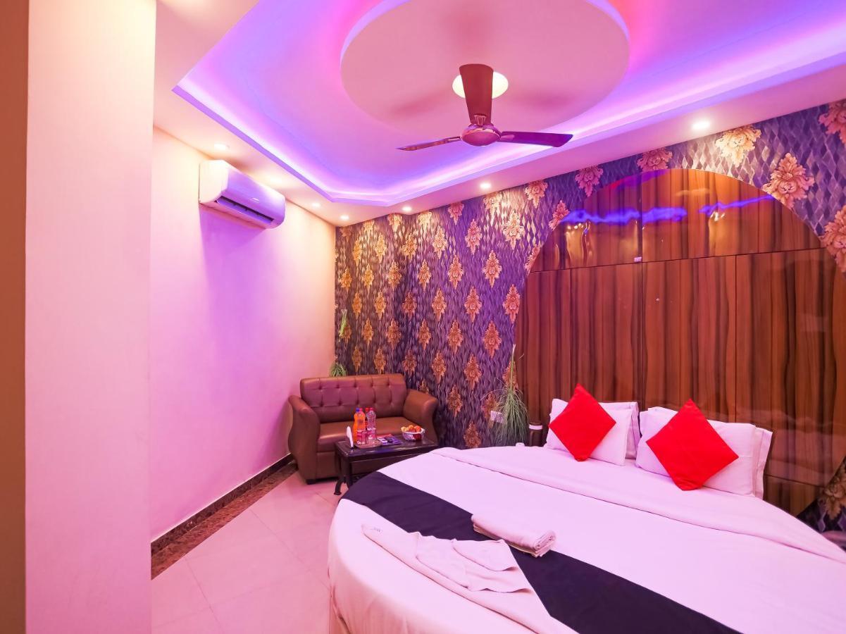 Luxury Hotel New Delhi
